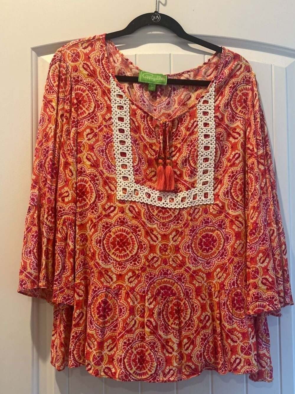 Pappagallo Women's Peplum Blouse with Bell Sleeves and Tassel Detail Size Large